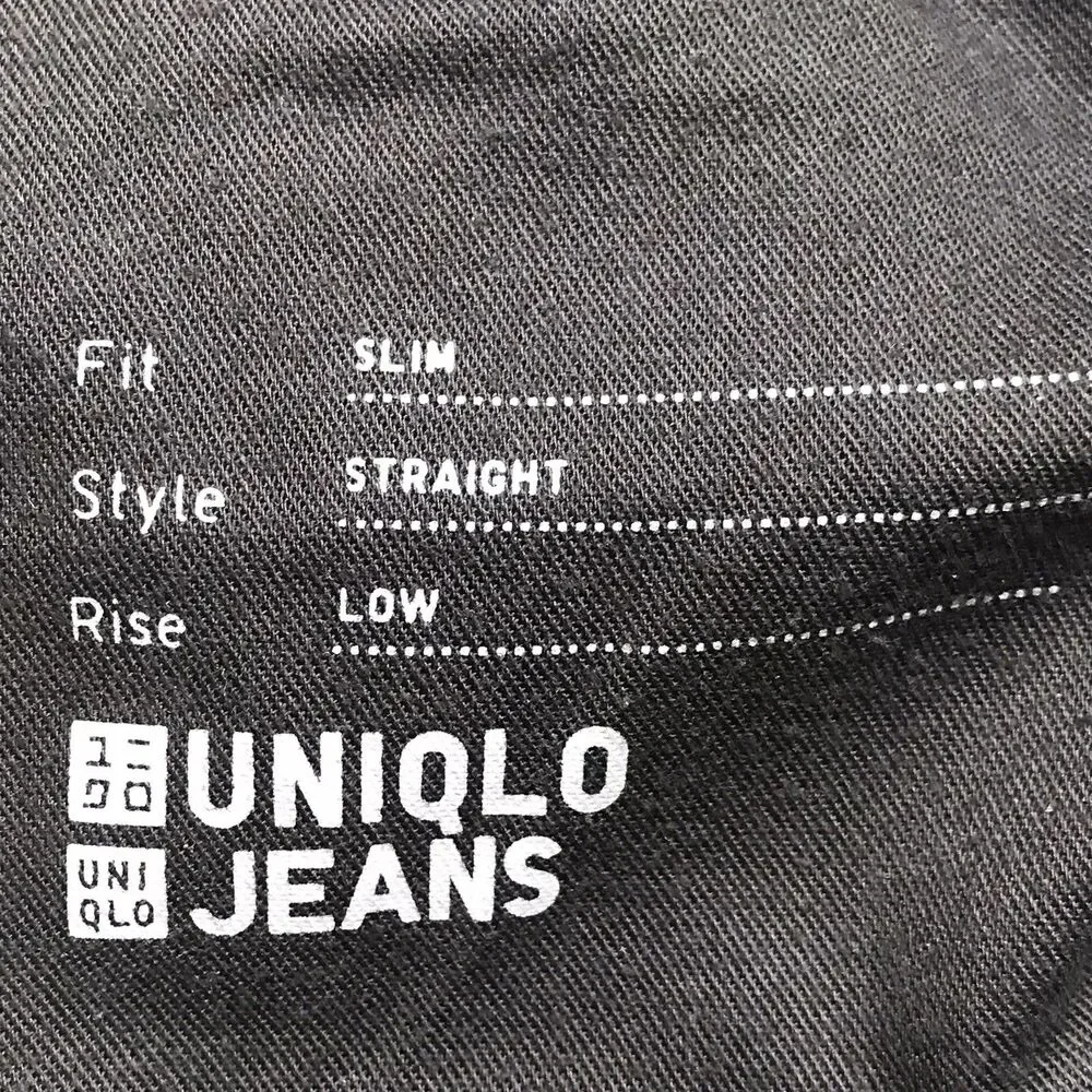 UNIQLO Selvedge Black Jeans Men 32x30 (32/32 tag) Slim Fit Straight Mid Rise
